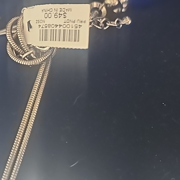 Silver and blue necklace - Picture 5 of 6